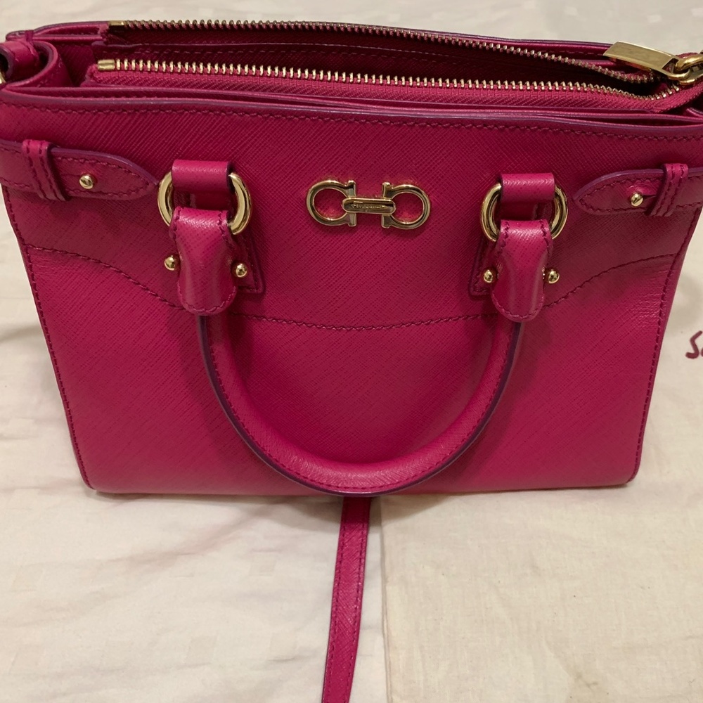 100 Authentic Salvatore Ferragamo Bag Gem